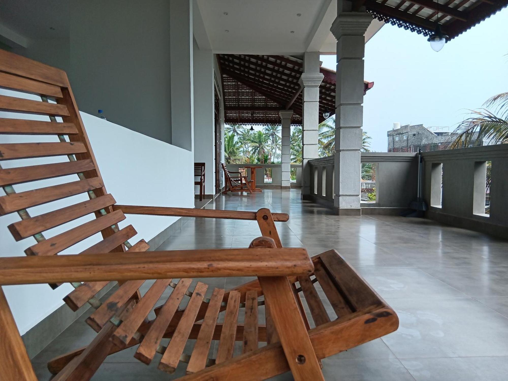 Plantation Surf Inn & Restaurant - Midigama East Quarto foto
